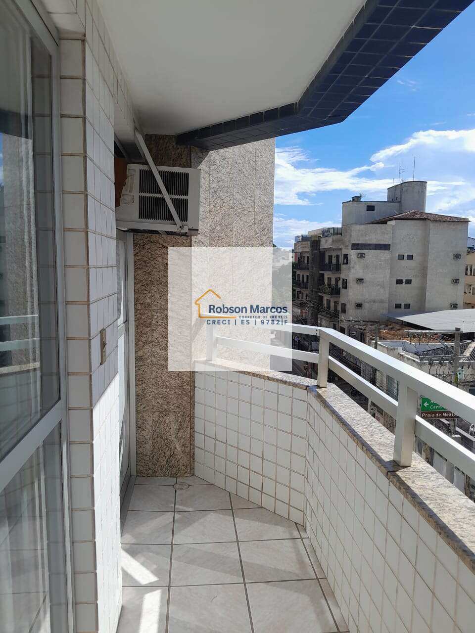  - Apartamento à venda em Guarapari, Centro, com 1 quarto, 55m²