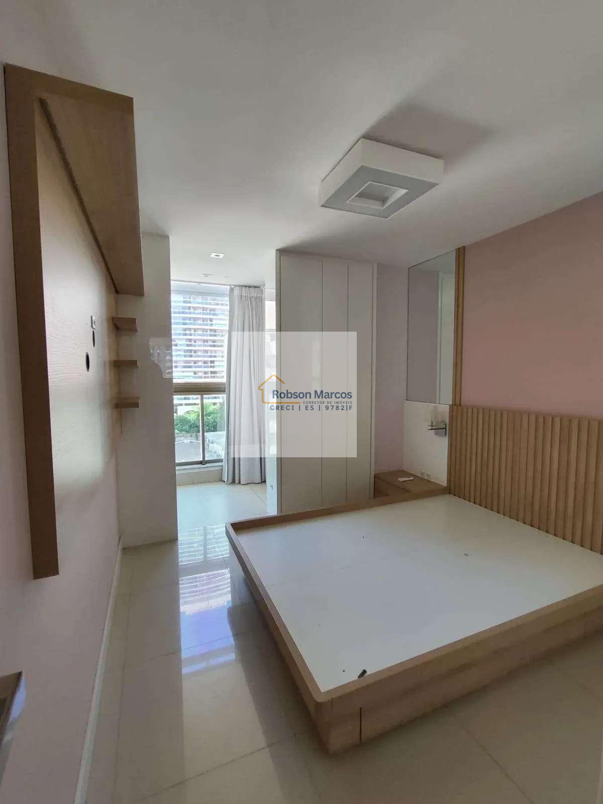  - Apartamento para alugar em Vitória, Santa Helena, com 1 quarto, 40m²